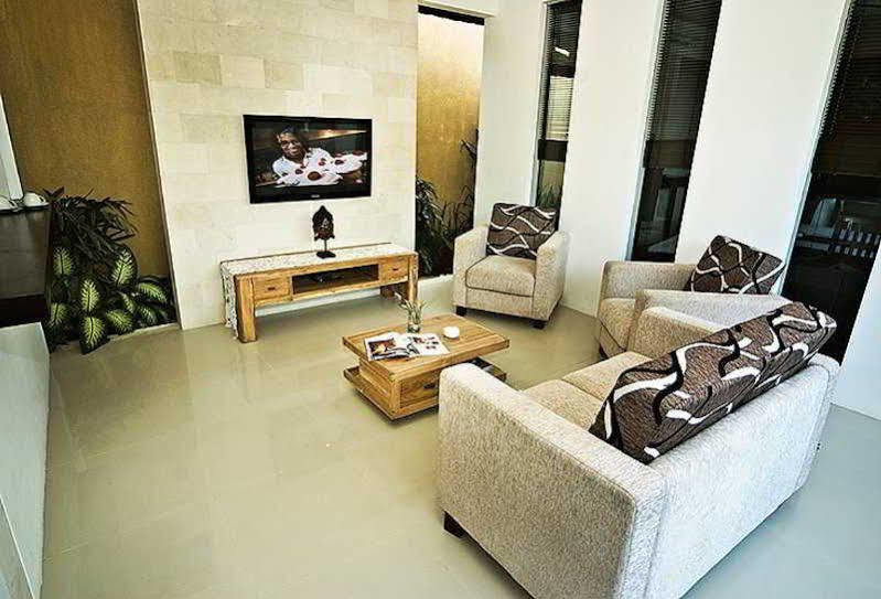 The Adnyana Villas & Spa Denpasar Kültér fotó